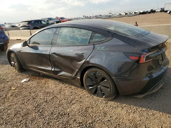 5YJ3E1EB3RF799687 2024 TESLA MODEL 3 - Image 2