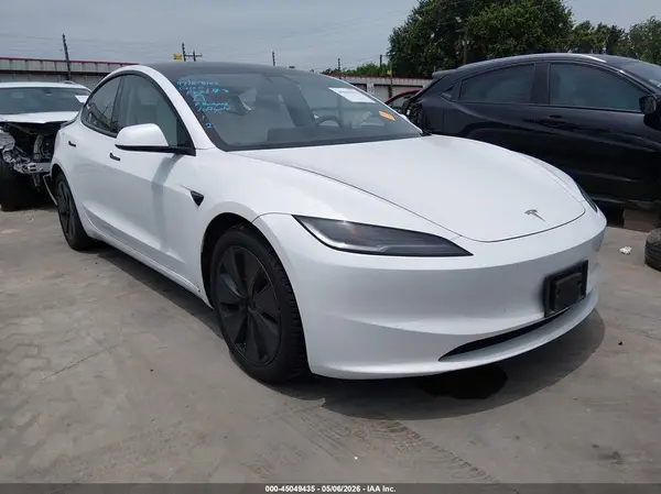 5YJ3E1EB3RF799852 2024 TESLA MODEL 3 - Image 1