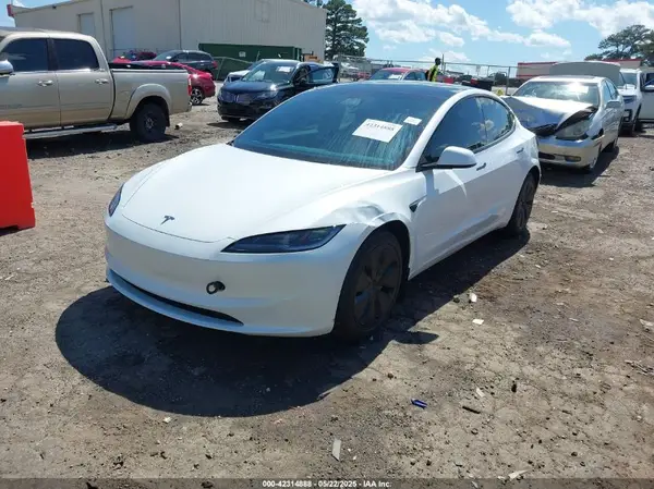 5YJ3E1EB3RF807254 2024 TESLA MODEL 3 - Image 2