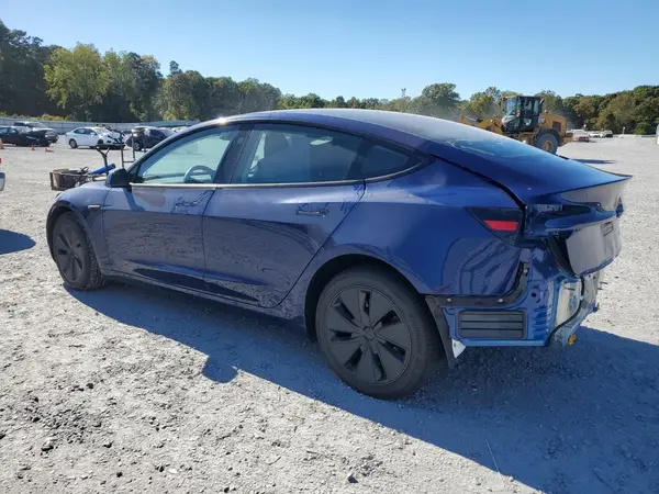 5YJ3E1EB3RF812955 2024 TESLA MODEL 3 - Image 2
