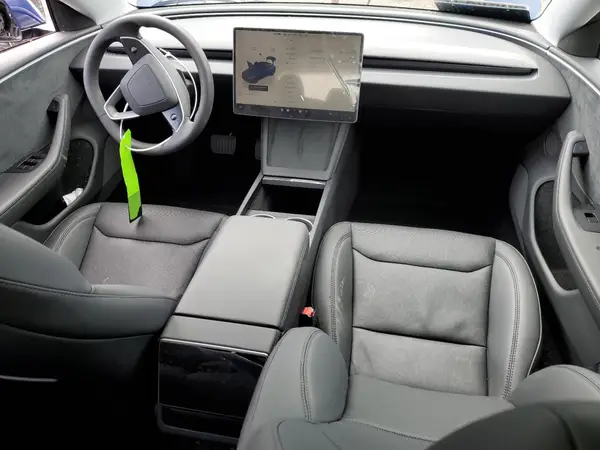 5YJ3E1EB3RF815239 2024 TESLA MODEL 3 - Image 8