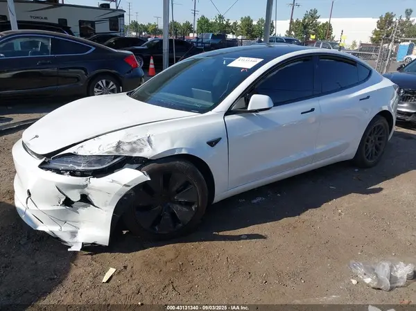 5YJ3E1EB3RF816536 2024 TESLA MODEL 3 - Image 2