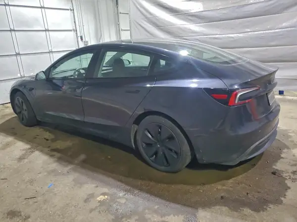 5YJ3E1EB3RF817282 2024 TESLA MODEL 3 - Image 2
