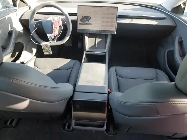 5YJ3E1EB3RF817329 2024 TESLA MODEL 3 - Image 8