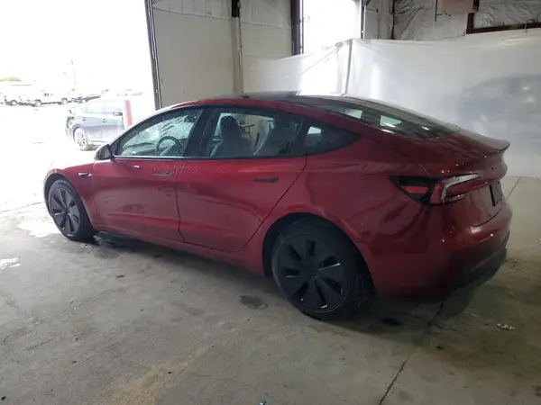 5YJ3E1EB3RF818657 2024 TESLA MODEL 3 - Image 2