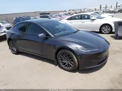 5YJ3E1EB3RF829495 2024 TESLA MODEL 3