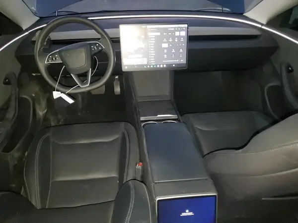 5YJ3E1EB3RF831053 2024 TESLA MODEL 3 - Image 8
