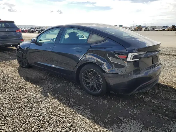 5YJ3E1EB3RF832509 2024 TESLA MODEL 3 - Image 2