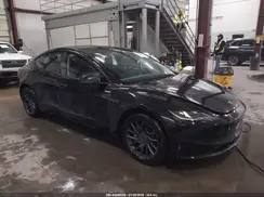 5YJ3E1EB3SF052936 2025 TESLA MODEL 3