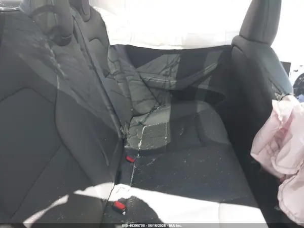 5YJ3E1EB3SF875365 2025 TESLA MODEL 3 - Image 8