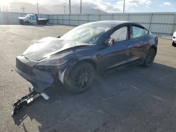 5YJ3E1EB3SF891419 2025 TESLA MODEL 3 - Image 1
