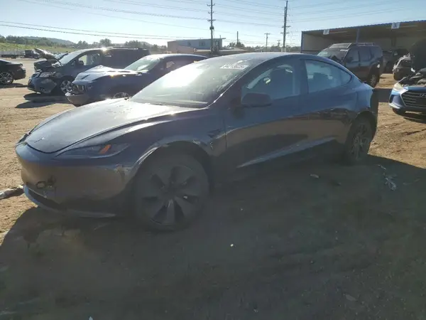 5YJ3E1EB3SF926749 2025 TESLA MODEL 3 - Image 1