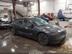 5YJ3E1EB3SF929716 2025 TESLA MODEL 3