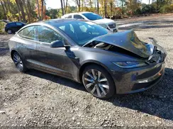 5YJ3E1EB3SF936083 2025 TESLA MODEL 3