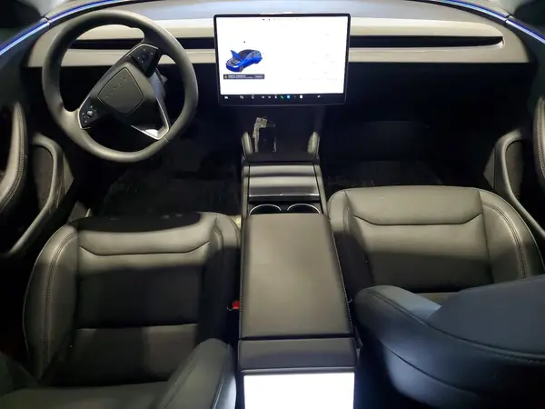 5YJ3E1EB3SF937203 2025 TESLA MODEL 3 - Image 8