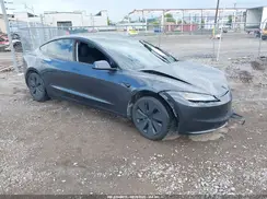 5YJ3E1EB3SF941929 2025 TESLA MODEL 3