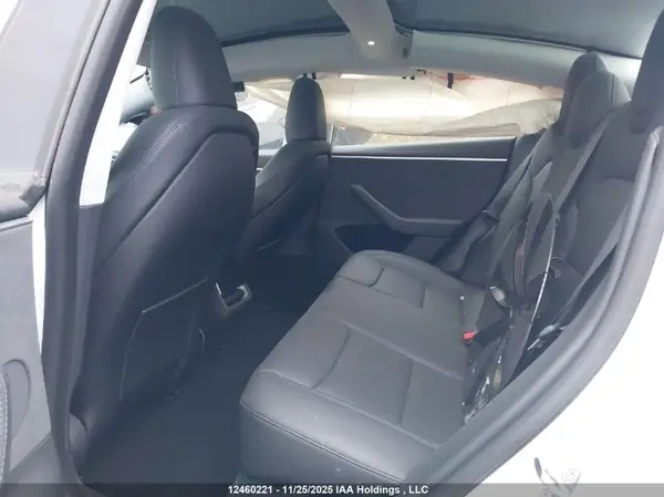 5YJ3E1EB3SF951649 2025 TESLA MODEL 3 - Image 8