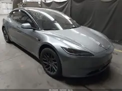 5YJ3E1EB3SF969391 2025 TESLA MODEL 3