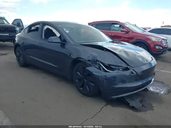 5YJ3E1EB3TF124140 2026 TESLA MODEL 3 - Image 1
