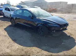 5YJ3E1EB3TF129256 2026 TESLA MODEL 3