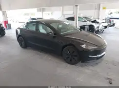 5YJ3E1EB3TF182815 2026 TESLA MODEL 3