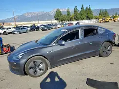 5YJ3E1EB4JF065922 2018 TESLA MODEL 3