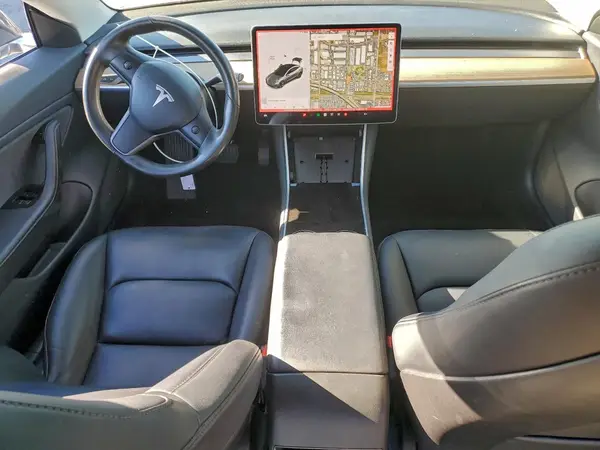 5YJ3E1EB4JF065922 2018 TESLA MODEL 3 - Image 8