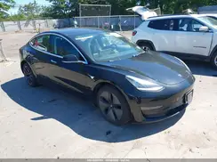 5YJ3E1EB4JF068190 2018 TESLA MODEL 3