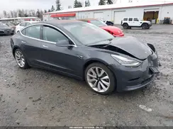 5YJ3E1EB4JF068576 2018 TESLA MODEL 3
