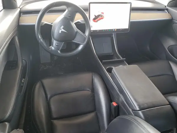 5YJ3E1EB4JF069632 2018 TESLA MODEL 3 - Image 8