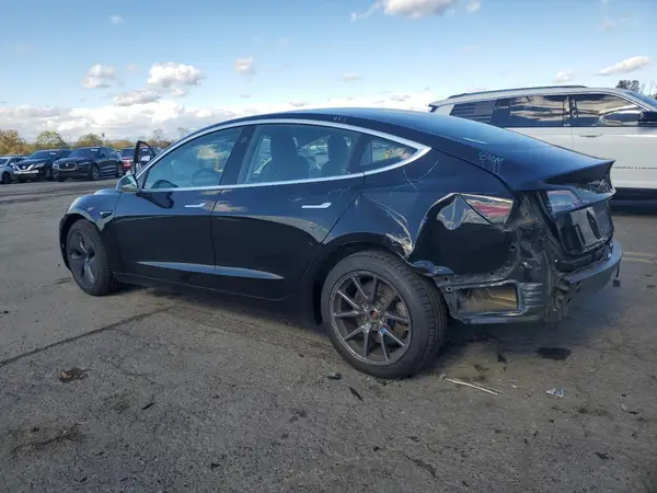 5YJ3E1EB4JF070473 2018 TESLA MODEL 3 - Image 2