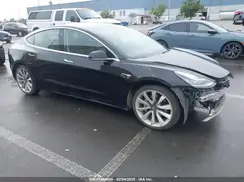 5YJ3E1EB4JF071431 2018 TESLA MODEL 3