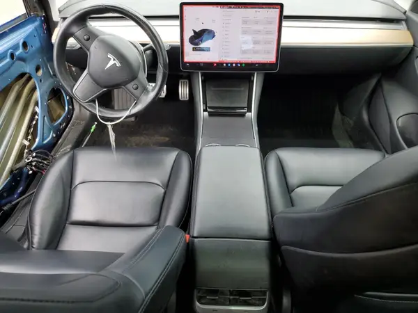5YJ3E1EB4JF072319 2018 TESLA MODEL 3 - Image 8