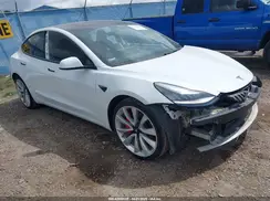 5YJ3E1EB4JF072630 2018 TESLA MODEL 3
