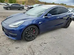5YJ3E1EB4JF083935 2018 TESLA MODEL 3