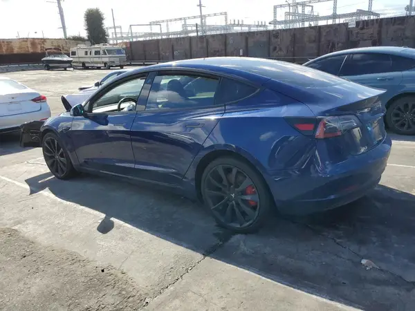 5YJ3E1EB4JF083983 2018 TESLA MODEL 3 - Image 2