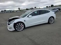 5YJ3E1EB4JF084177 2018 TESLA MODEL 3