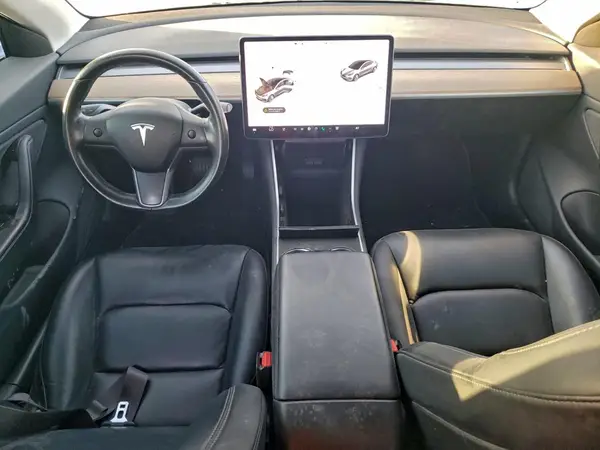 5YJ3E1EB4JF087547 2018 TESLA MODEL 3 - Image 8