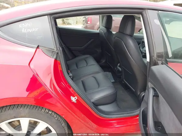 5YJ3E1EB4JF087841 2018 TESLA MODEL 3 - Image 8