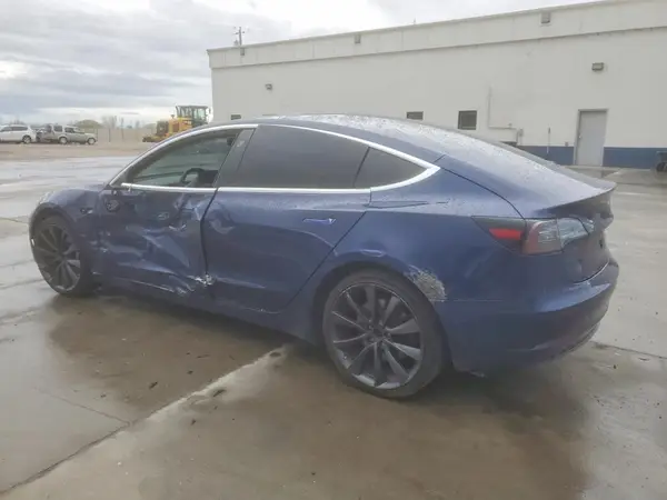 5YJ3E1EB4JF088469 2018 TESLA MODEL 3 - Image 2