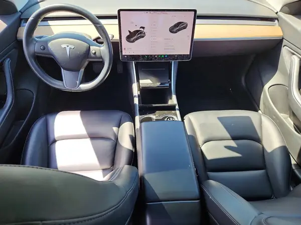 5YJ3E1EB4JF089766 2018 TESLA MODEL 3 - Image 8