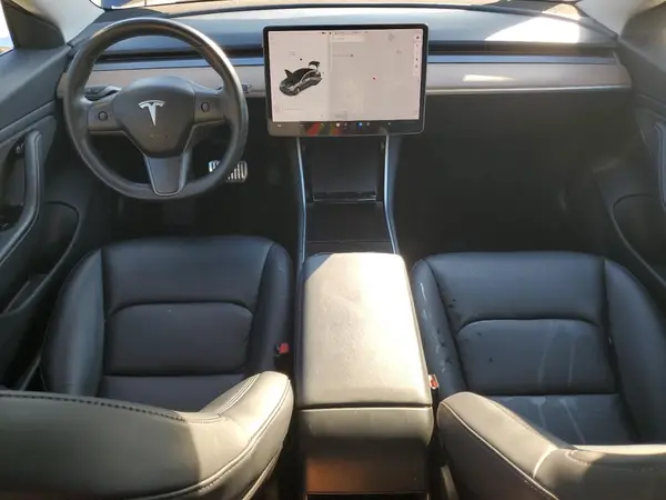 5YJ3E1EB4JF090819 2018 TESLA MODEL 3 - Image 8