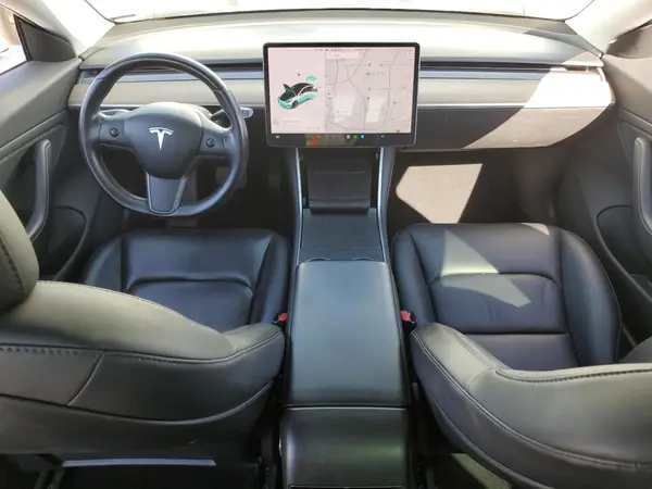 5YJ3E1EB4JF093882 2018 TESLA MODEL 3 - Image 8