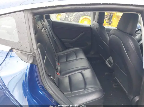 5YJ3E1EB4JF094496 2018 TESLA MODEL 3 - Image 8
