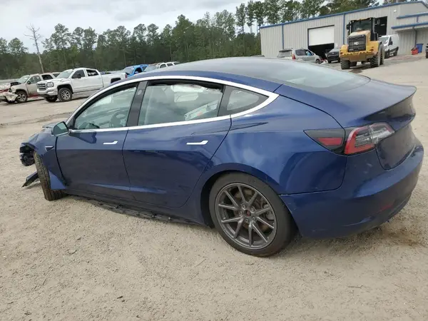 5YJ3E1EB4JF094563 2018 TESLA MODEL 3 - Image 2