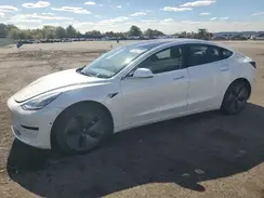 5YJ3E1EB4JF094837 2018 TESLA MODEL 3
