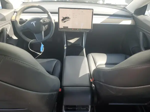 5YJ3E1EB4JF094837 2018 TESLA MODEL 3 - Image 8