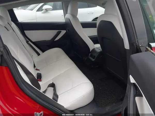5YJ3E1EB4JF096345 2018 TESLA MODEL 3 - Image 8