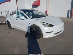 5YJ3E1EB4JF096703 2018 TESLA MODEL 3