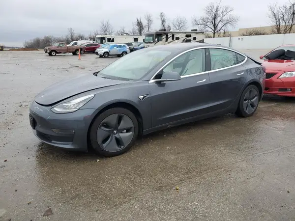 5YJ3E1EB4JF097124 2018 TESLA MODEL 3 - Image 1